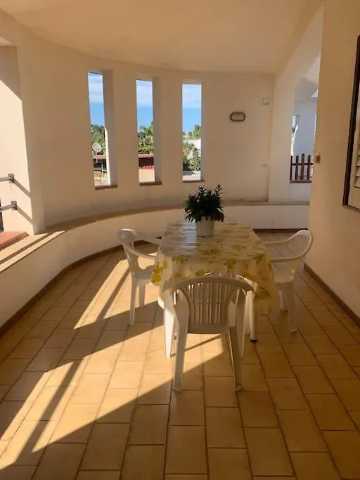 Casa Vacanze “Ficupala” Fontane Bianche Italy
