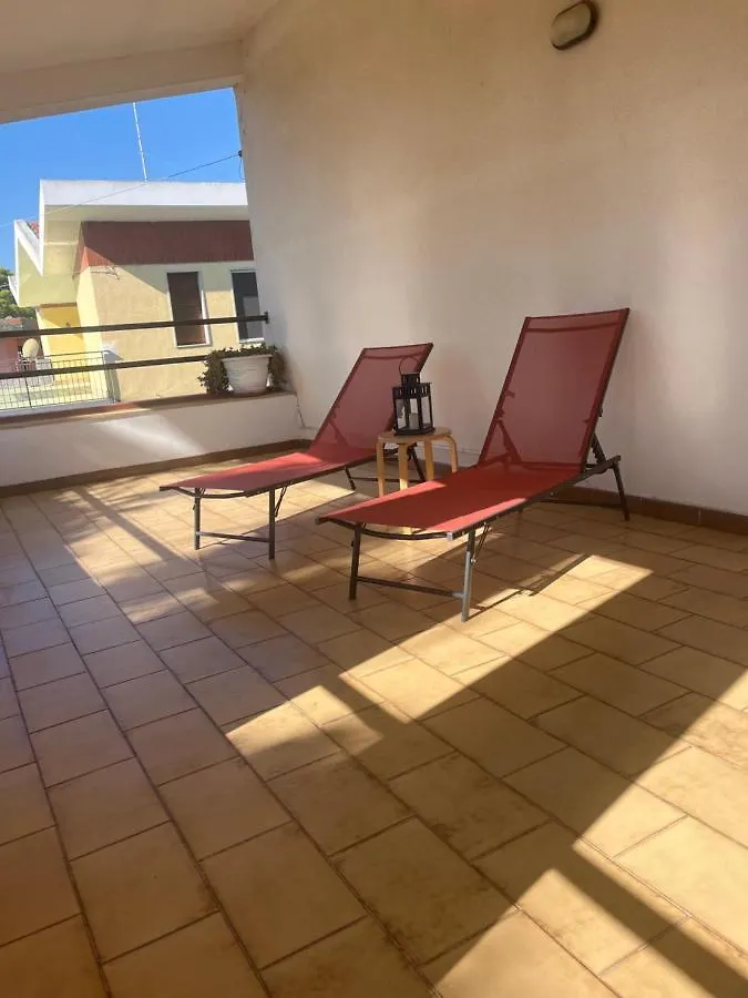 Casa Vacanze “Ficupala” Fontane Bianche Apartment