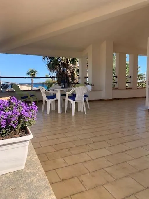 Apartment Casa Vacanze “Ficupala” Fontane Bianche